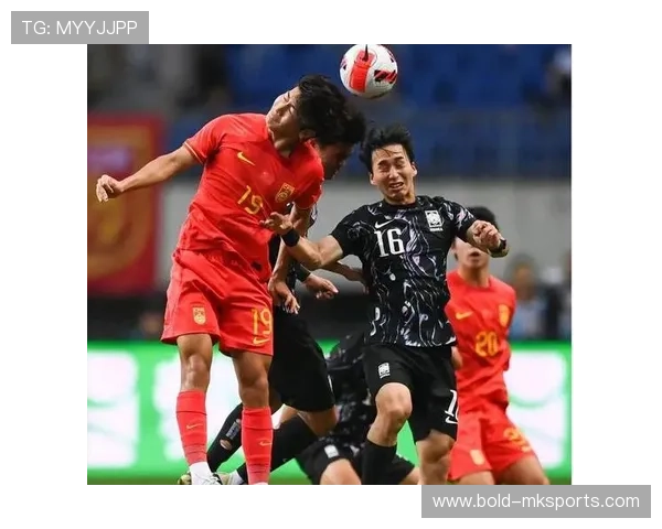 梅里诺关键助攻助球队逆转取胜，球迷欢呼其卓越贡献